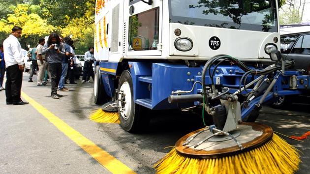 道路清扫车上吸尘软管的使用